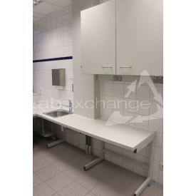 Hohenloher Arbeitsplatz mit Spüle