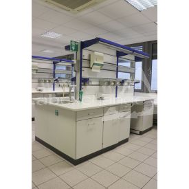 Hohenloher Inselarbeitsplatz mit Spültisch