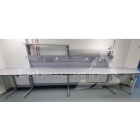 Waldner C-Fuß Tisch, Medien, B330